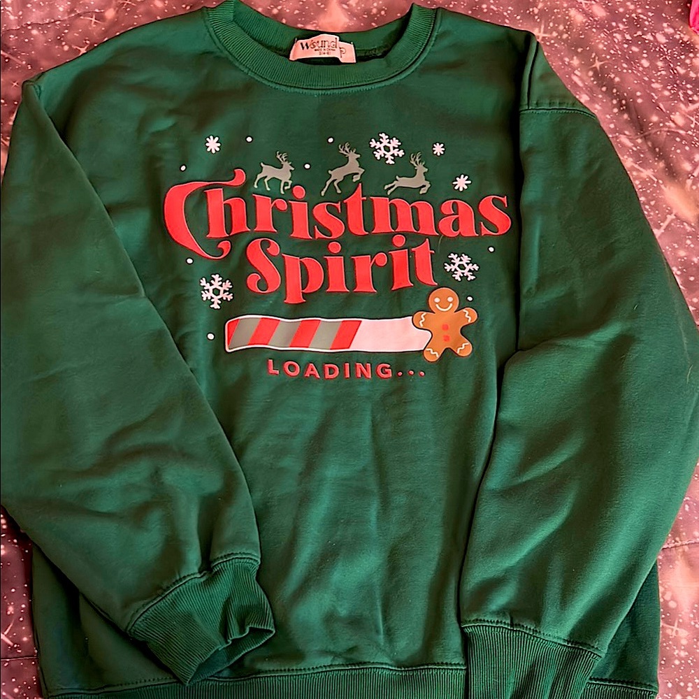 Green Crewneck Sweater Christmas Spirit